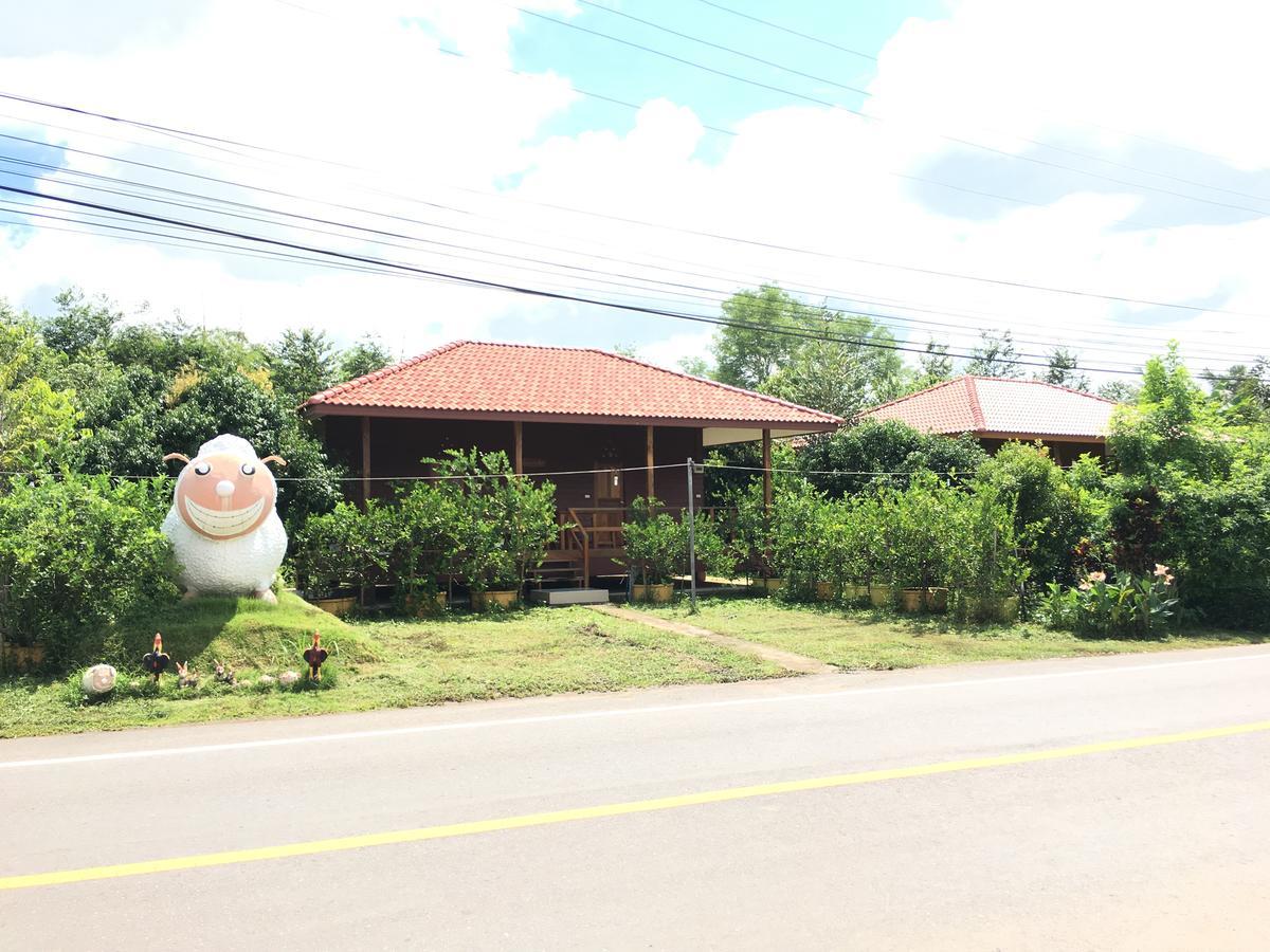 Hotel Baan Suan Kru Kob Ban Ko Maphang Exterior foto